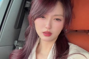 小七真是愁坏了😖：祈祷穆迪没有大碍，今年勇士太背了